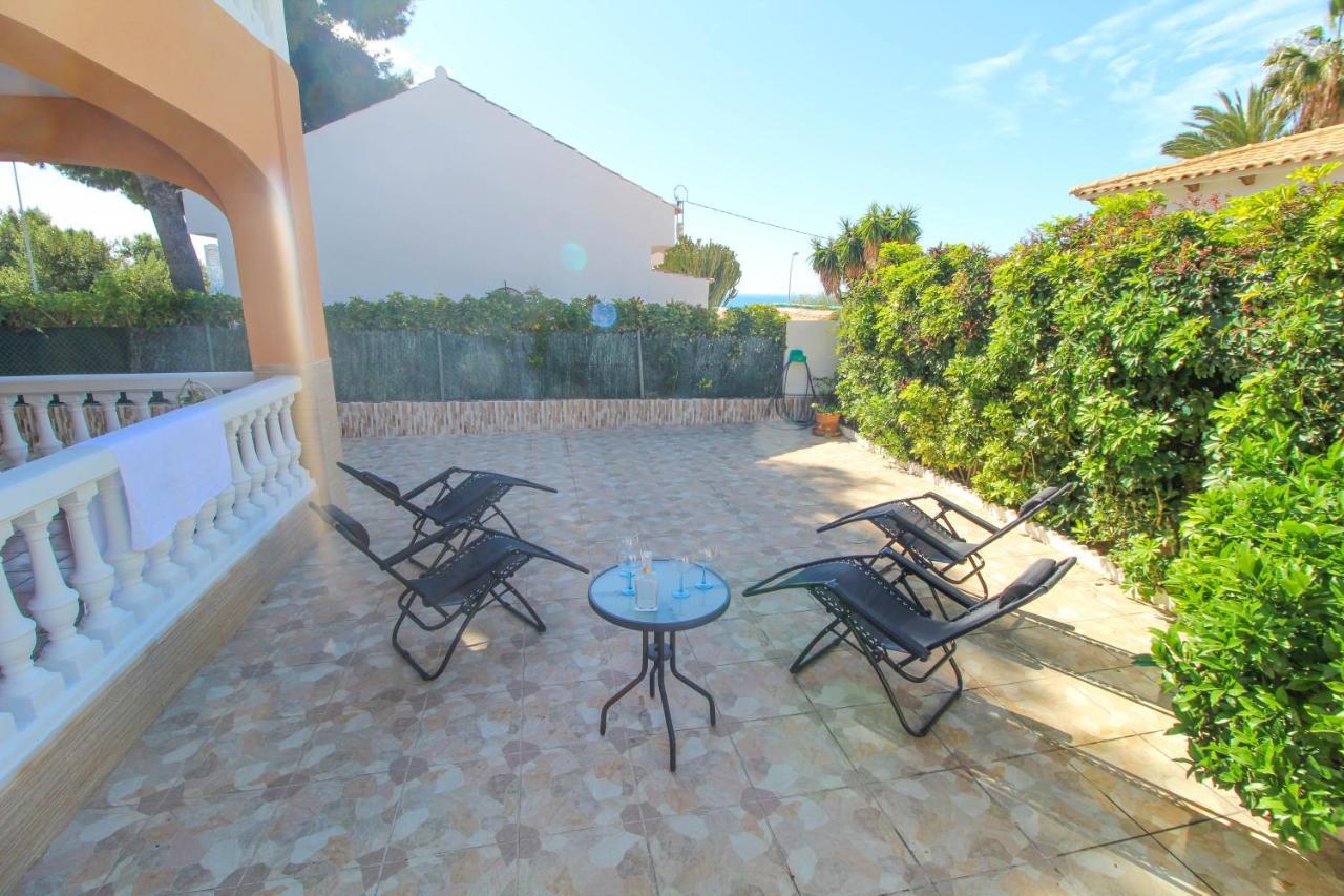 Great Villa, Sea Views, 20 Secs Walk To The Beach, Bbq, 9 People, 5 Mins Car From Alicante City Center, Sailing Club 3 Mins Walk Екстериор снимка